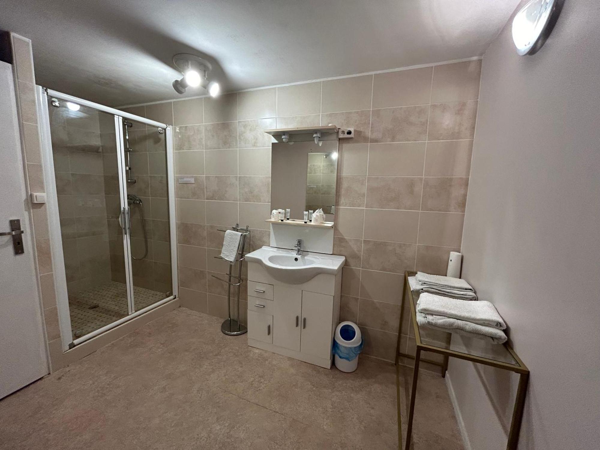 Chambres D'Hotes La Cheminee Tardets-Sorholus Bagian luar foto