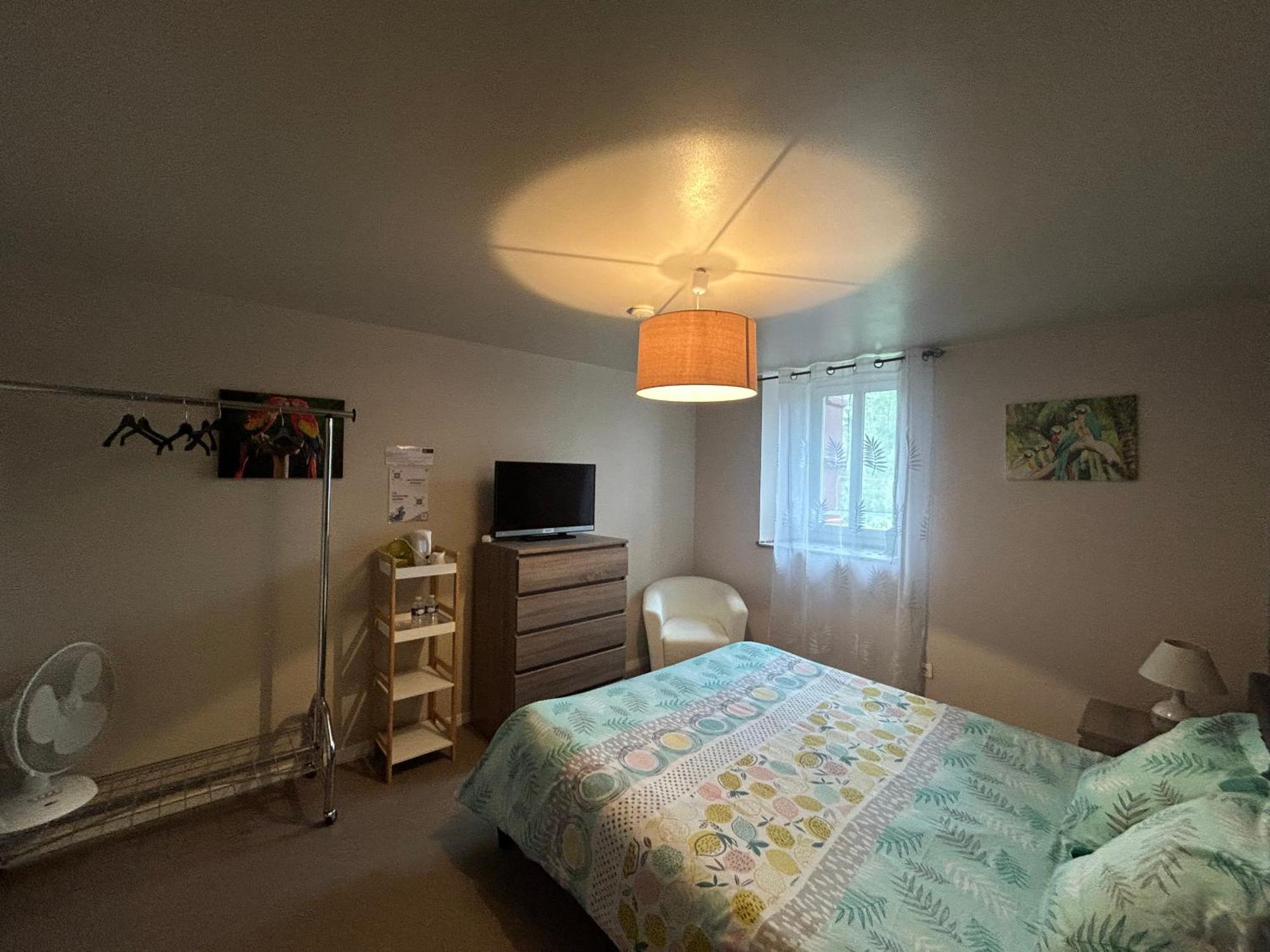 Chambres D'Hotes La Cheminee Tardets-Sorholus Bagian luar foto
